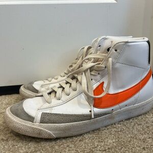 High-Top Men’s Nike Sneakers size 10.5